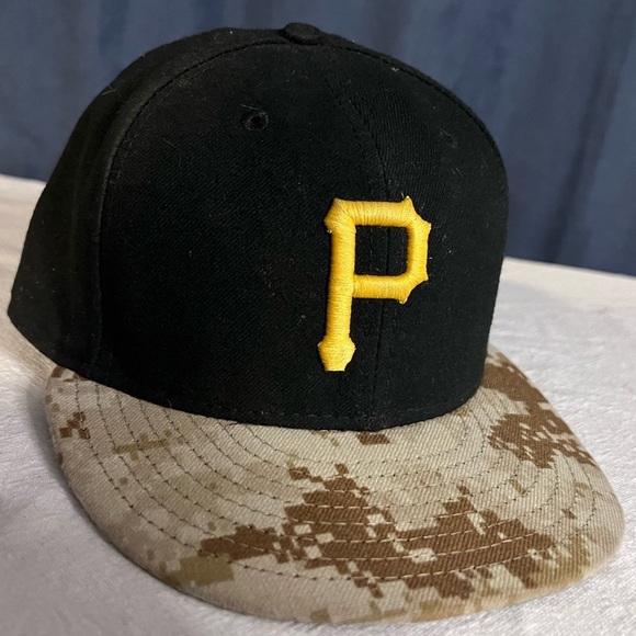 Pittsburgh Pirates New Era 7 3/8 fitted Baseball cap - Picture 1 of 3